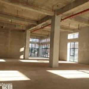 昆明中关村标准化厂房  有货梯